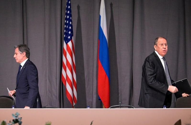 مباحثات بين واشنطن وموسكو حول أوكرانيا،