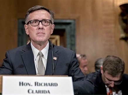 استقالة نائب رئيس الاحتياطي الفدرالي الأمريكي