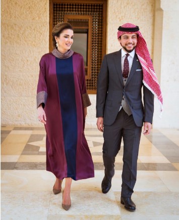 الملكة رانيا لـ «ولي العهد»: الله