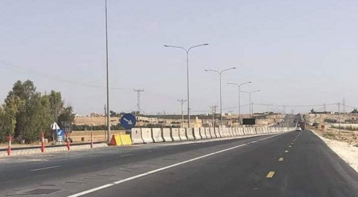 على الطريق الصحراوي صباح الاربعاء