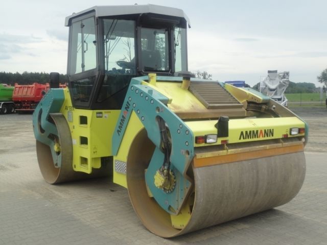 Асфальтоукладчик Ammann 400