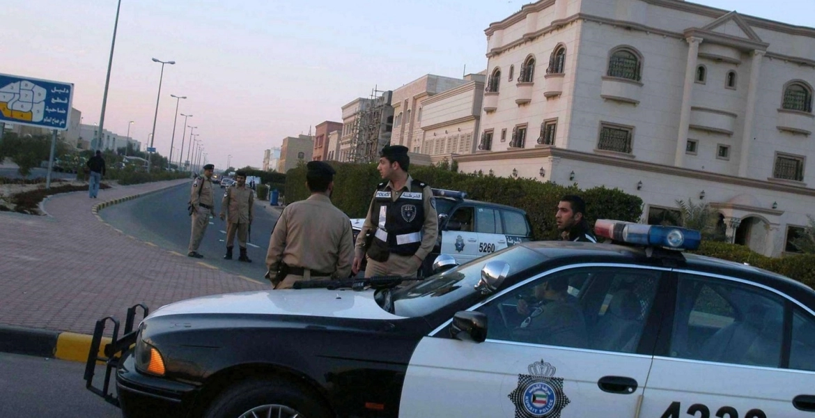 اعتقال 4 ضباط في جهاز أمن