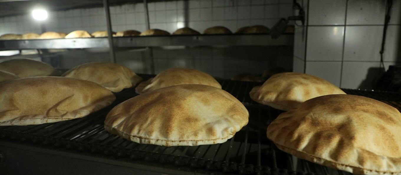 الشمالي يؤكد ضرورة ادامة عمل المخابز