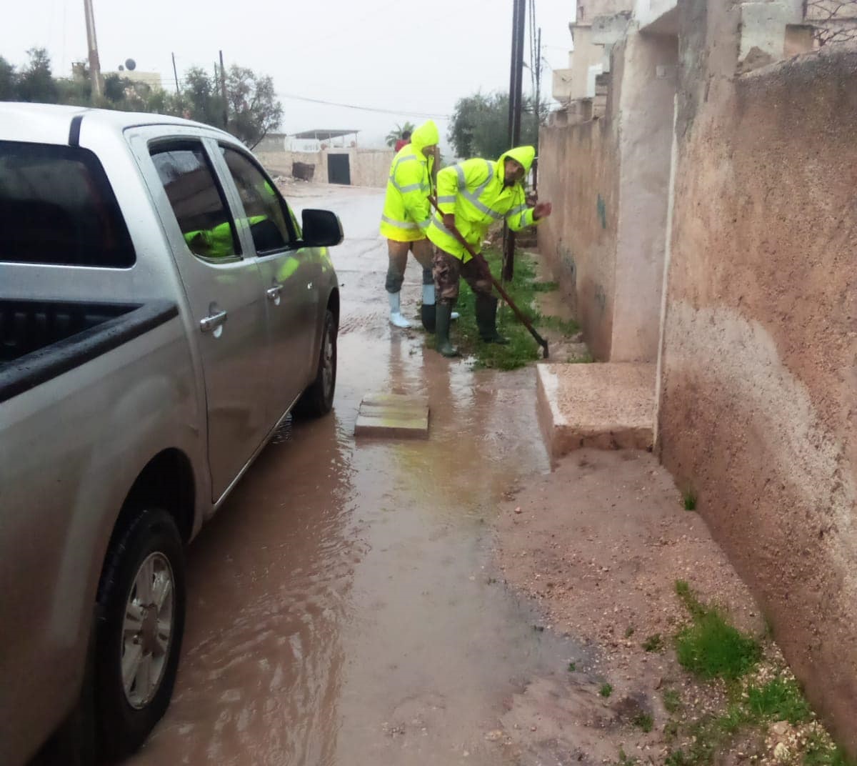 بلدية دير أبي سعيد تتعامل مع