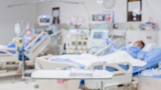 البلبيسي: لا دخولات للمستشفيات لمتلقي الجرعة الثالثة