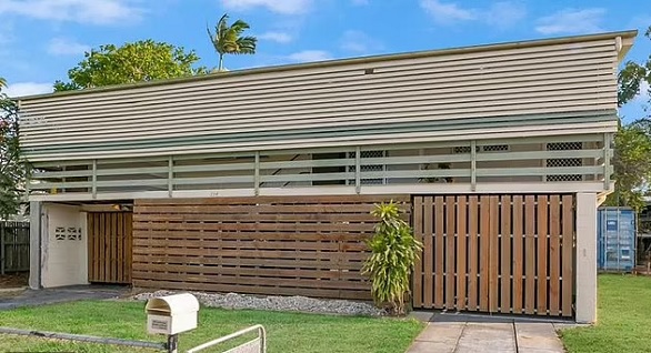 يشتري 7 منازل بفضل ادخار