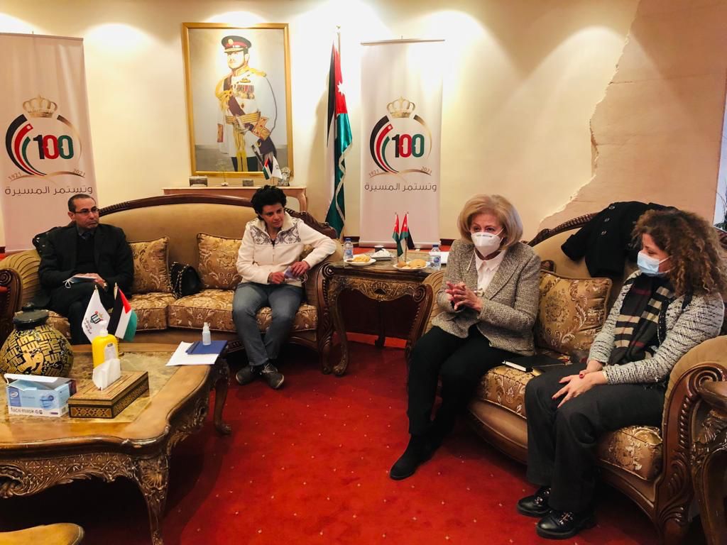 النجار: أولويتنا دعم الصناعات الثقافية لإنتاج