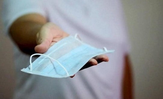 في عجلون.. تغريم مصاب بكورونا 500