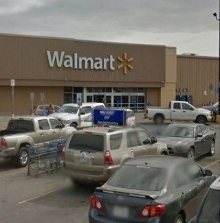 تحاول شراء طفل من والدته بنصف