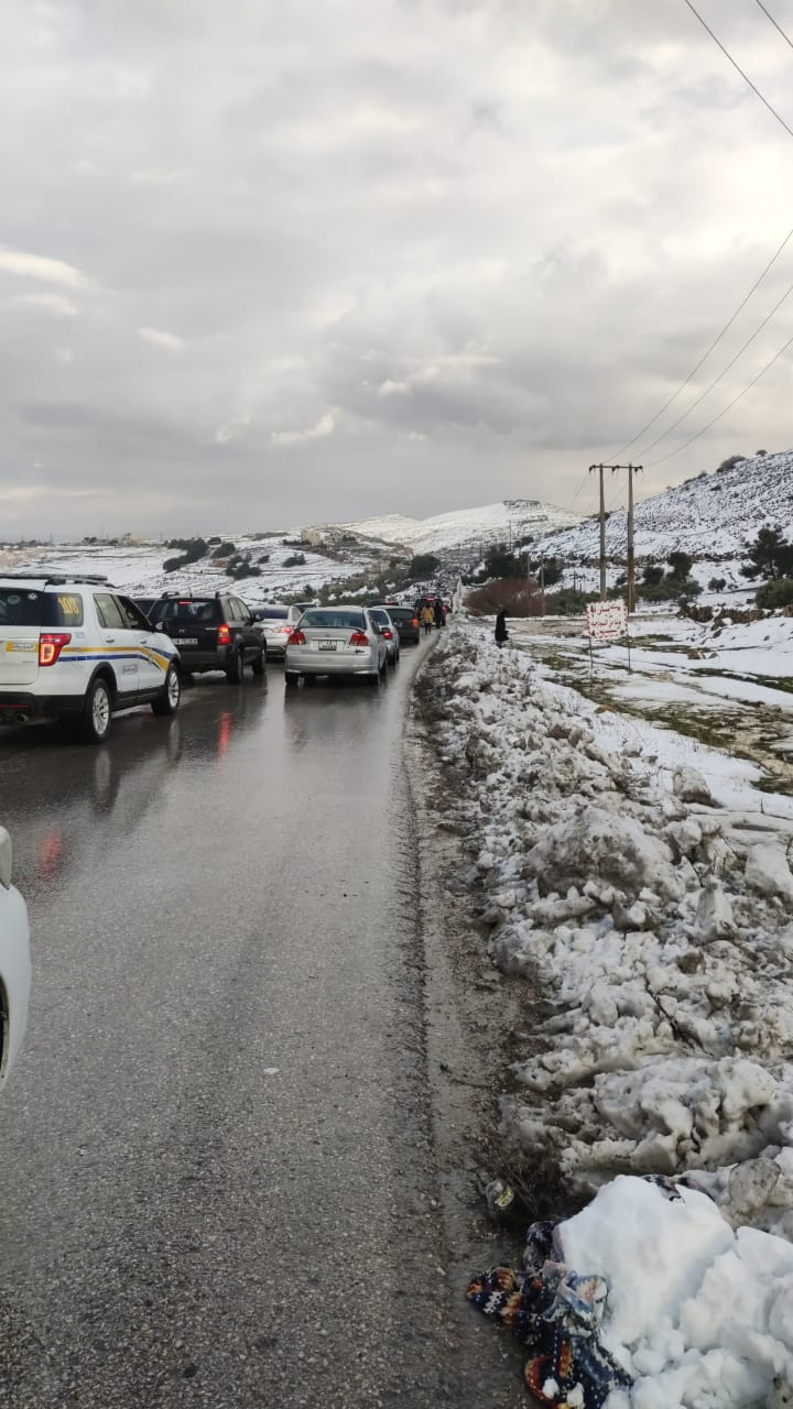 الثلج.. بين تجاهل التحذيرات بشأنه واستثمار