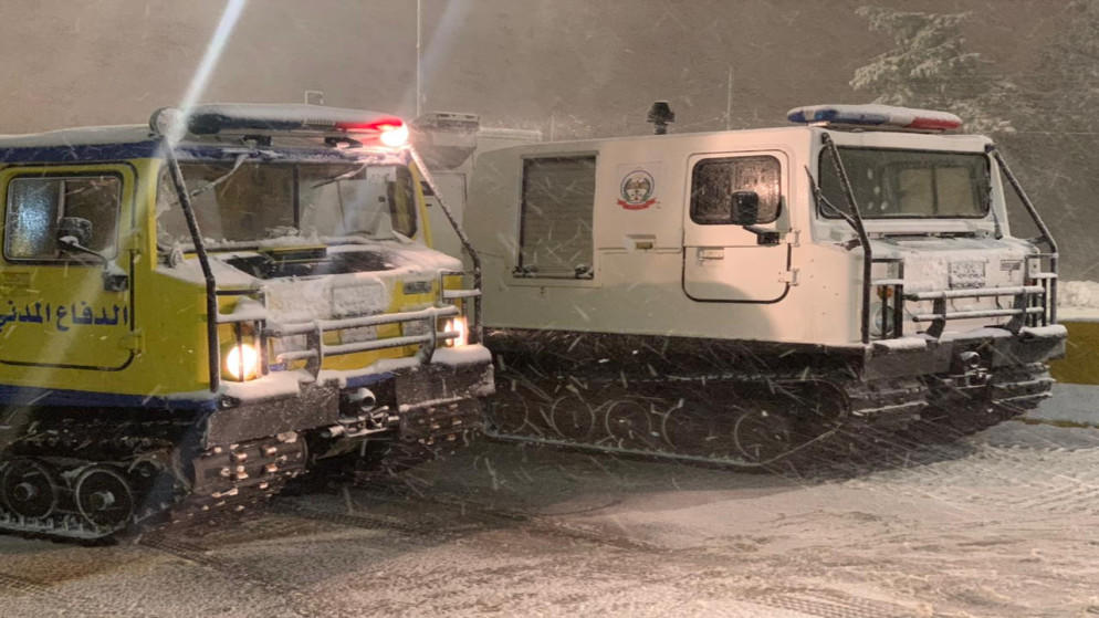 2600 بلاغ لأشخاص عالقين بمركباتهم منذ