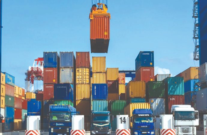 الصادرات الصناعية الأردنية وصلت إلى 142