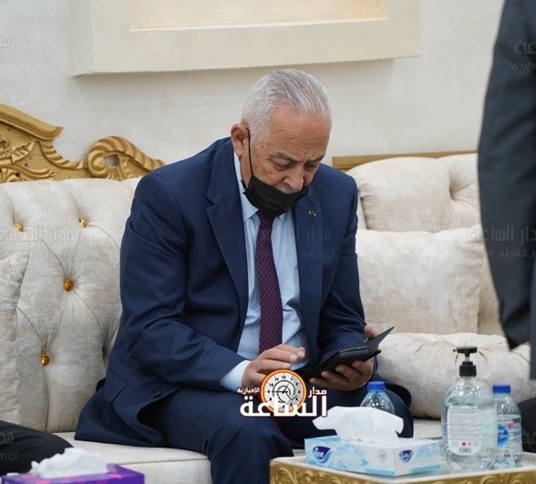 إصابة رئيس الديوان الملكي يوسف العيسوي