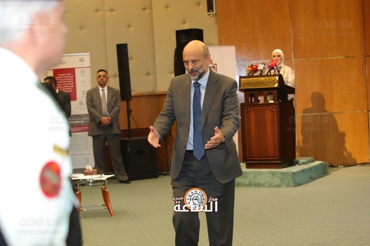 عمر الرزاز زميل غير مقيم في