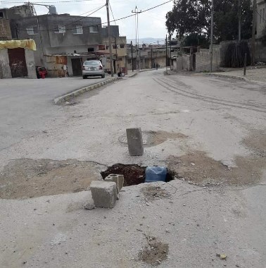 هل تصدقون.. هذه في شارع سياحي