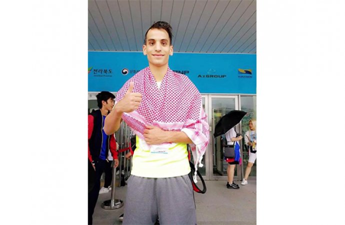 أبو غوش يحصد ’برونزية‘ بطولة العالم