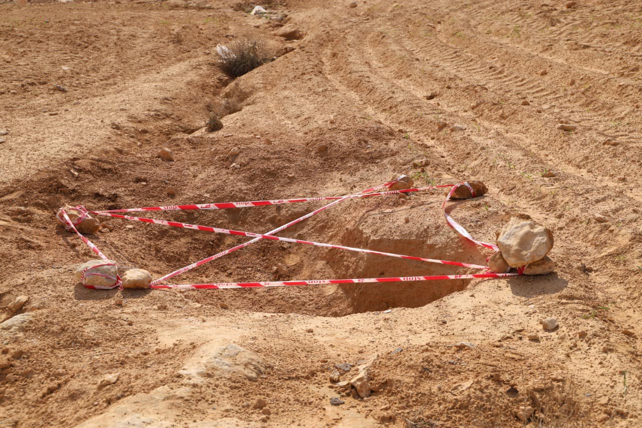 ردم 3 آبار مياه مكشوفة ومهجورة