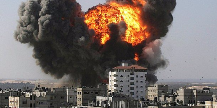 سلاح الجو الإسرائيلي يشن غارتين على