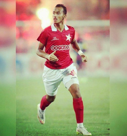 التونسي حمزة الاحمر على أبواب الوحدات