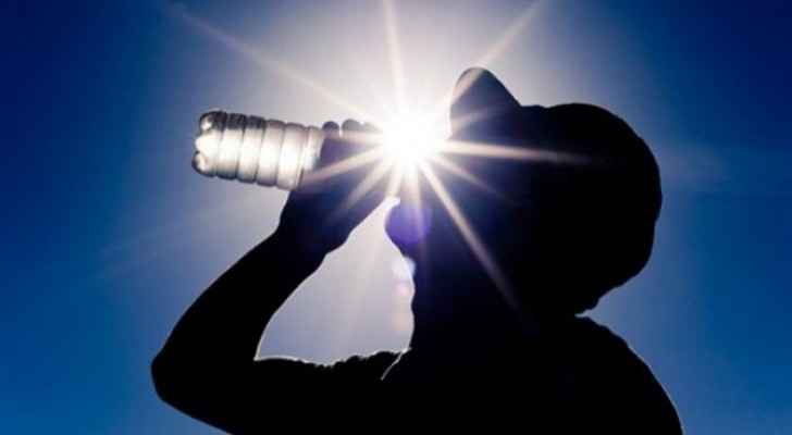 موجة الحر في ذروتها .. لا