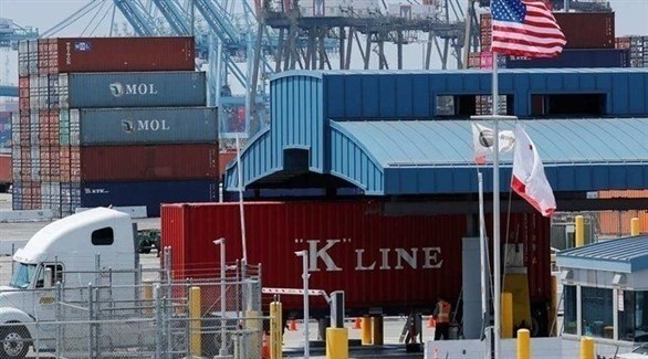 ارتفاع قياسي للعجز التجاري الأمريكي في