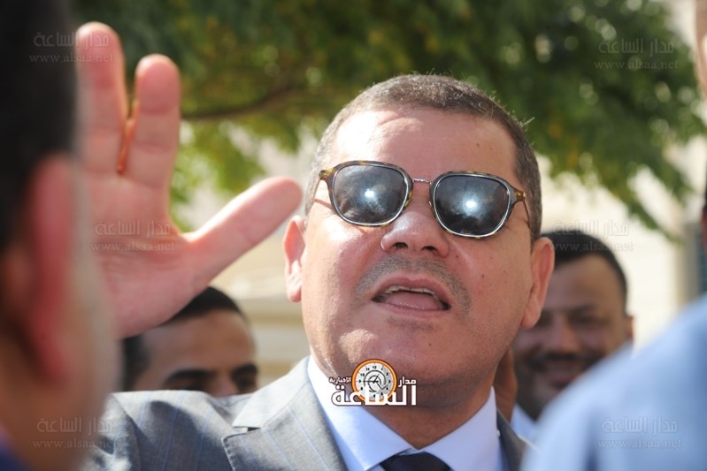 نجاة رئيس الوزراء الليبي من محاولة