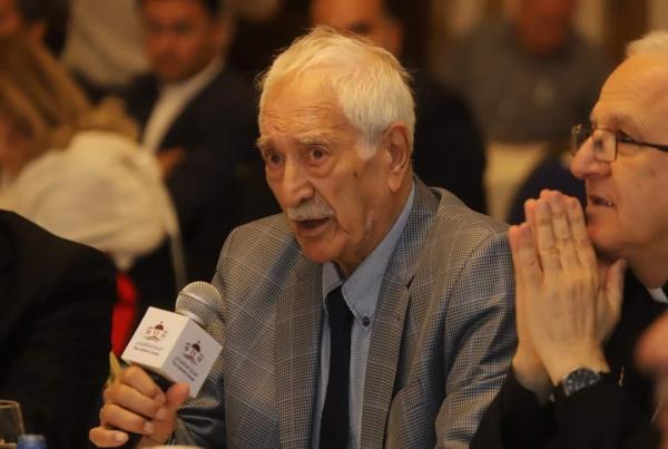 رئيس مجلس الأعيان ينعى العين الأسبق