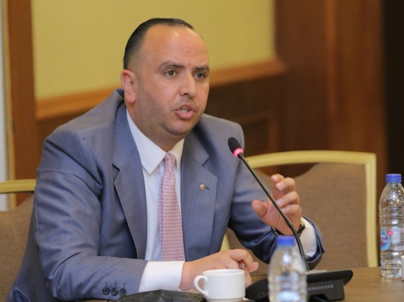 سلطان الخلايلة يكتب: انسحاب الناس من