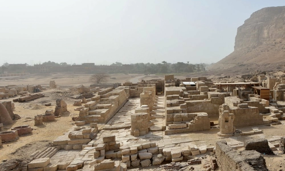 عقوبة الطلاب نفسها منذ آلاف السنين..