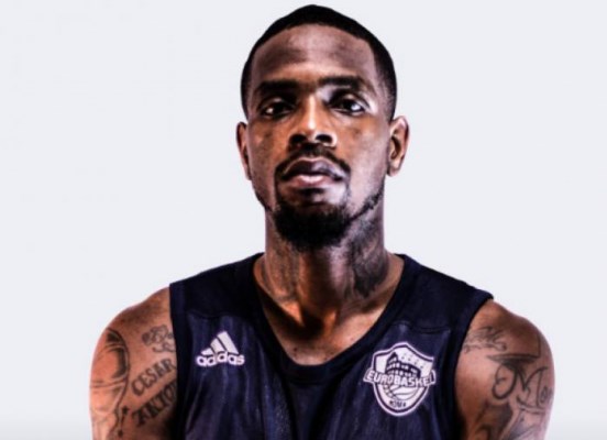 الوحدات: محترف السلة الأمريكي يصل الأردن