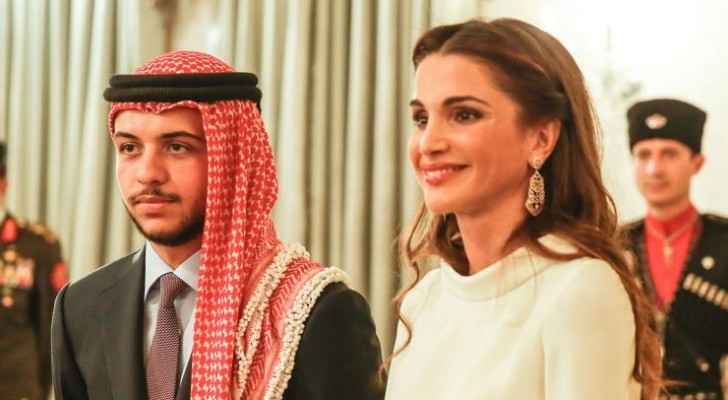 الملكة تهنئ ولي العهد بميلاده: أنرت