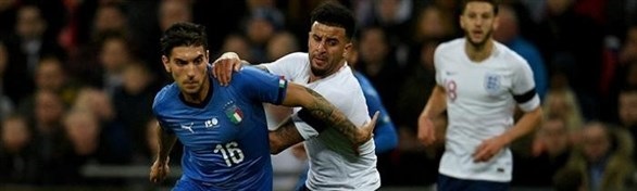 إنجلترا تواجه إيطاليا في ملعب مولينو