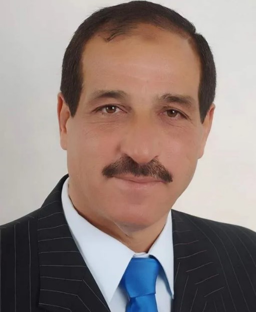 أبناء المرحوم عدنان الفرجات يتقدمون بالشكر