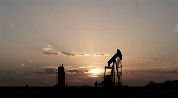 النفط يتراجع 2 1642