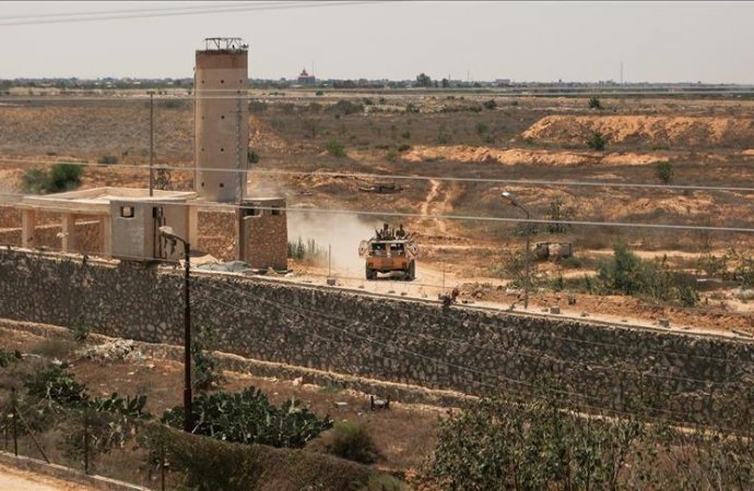 حماس تقيم منطقة عازلة بعمق 100