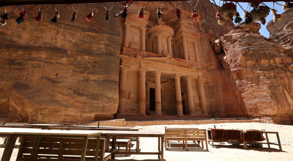 وكلاء السفر للحكومة: قبل موعدها