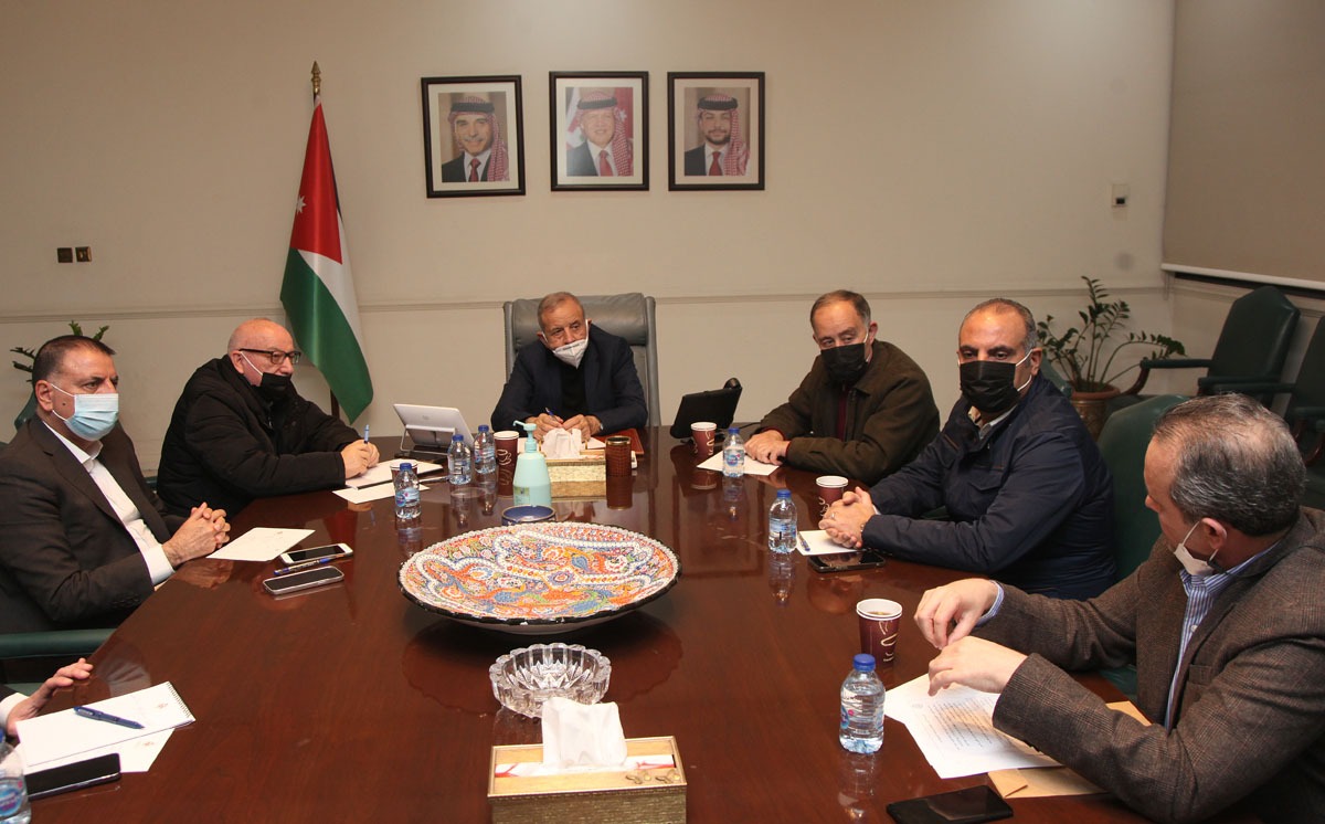 الخصاونة مهاتفا كريشان من مصر.. وهذا