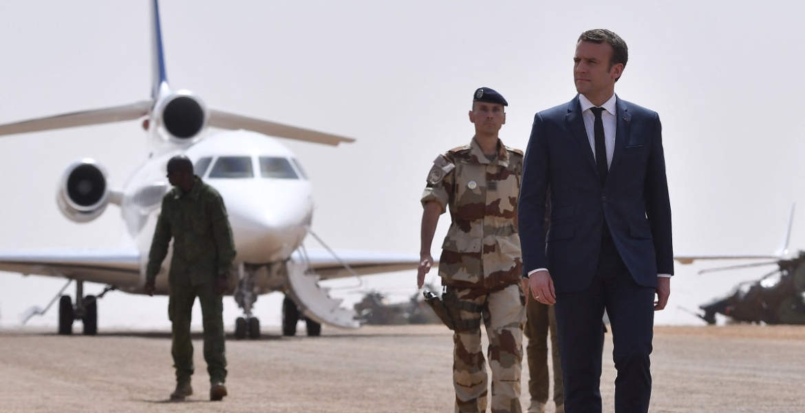 لماذا لن تسحب فرنسا قواتها من