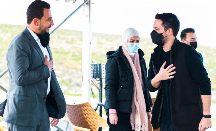 ولي العهد يلتقي عددا من الناشطين