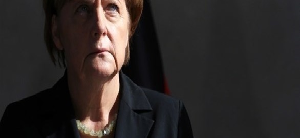 ميركل: أوقفوا بوتين.. . بسرعة