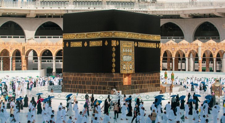 السعودية تعلن تعليمات العمرة في شهر