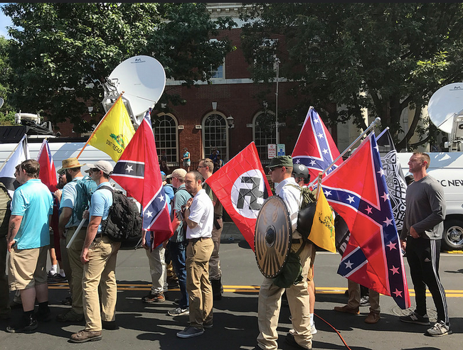 ميليشيات من اليمين المتطرف بأوروبا تحشد