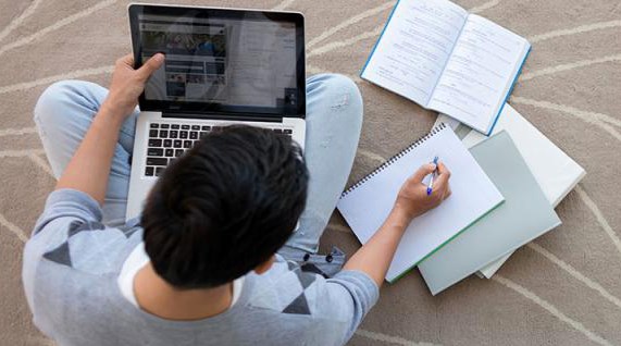 هام من التعليم العالي للطلبة في