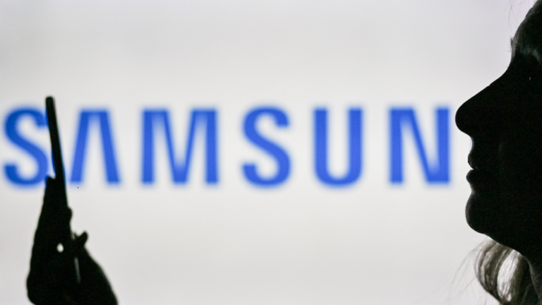 تحذير: الملايين من هواتف سامسونغ معرضة