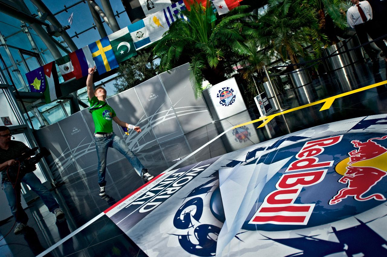 البطولة العالمية (ريد بل بايبر وينغز)