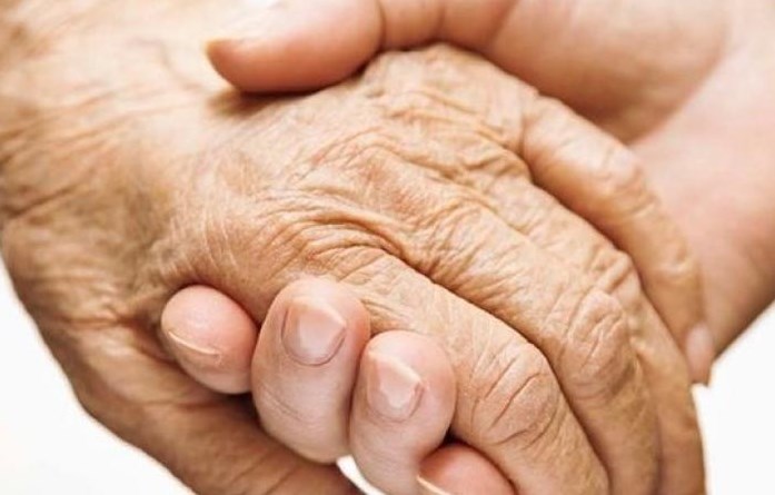 لماذا أعارض رفع سن التقاعد إلى