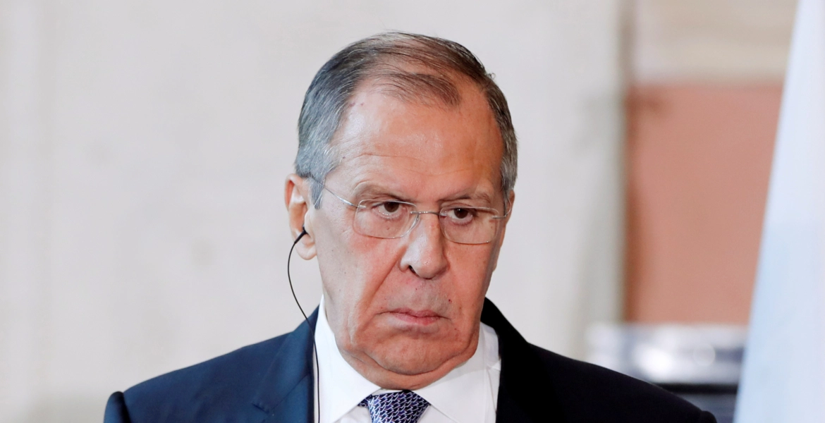 “ستكون نووية”.. لافروف يرد على بايدن