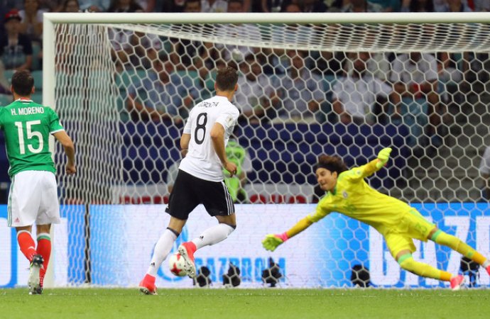 ألمانيا تهزم المكسيك برباعية وتتأهل لنهائي