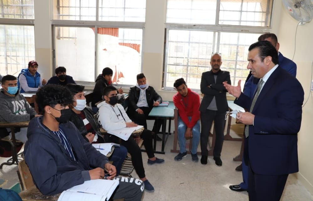 العجارمة يؤكد خلال زيارته لمدارس بالسلط: