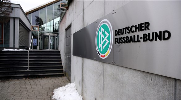 تفتيش مكاتب الاتحاد الألماني للقدم بسبب